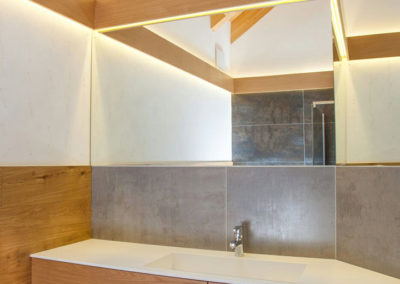 lavabo bagno corian e legno